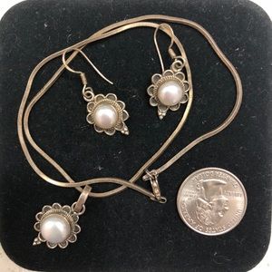 Freshwater pearl sterling necklet earring set